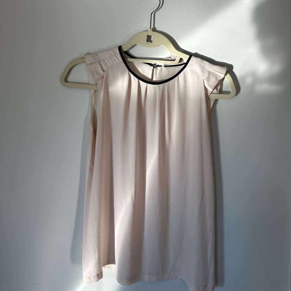 Loft Elegant Cream Sleeveless Top